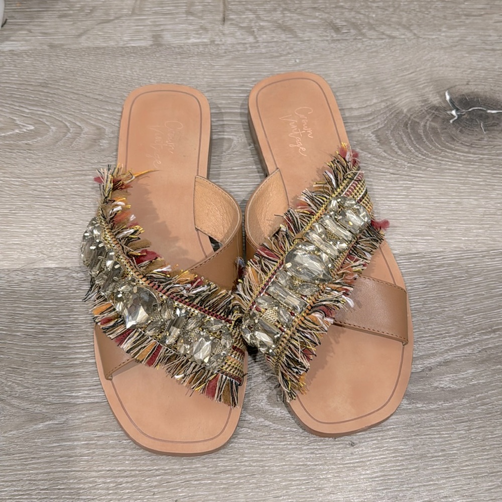 Crown Vintage Sandal